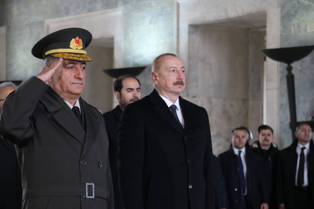 Azerbaycan Cumhurbaşkanı Aliyev Anıtkabir'de 7